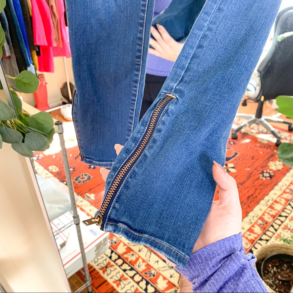 MADEWELL Skinny Skinny Ankle Zip Jeans in Sky Wash - Picture 6 of 9